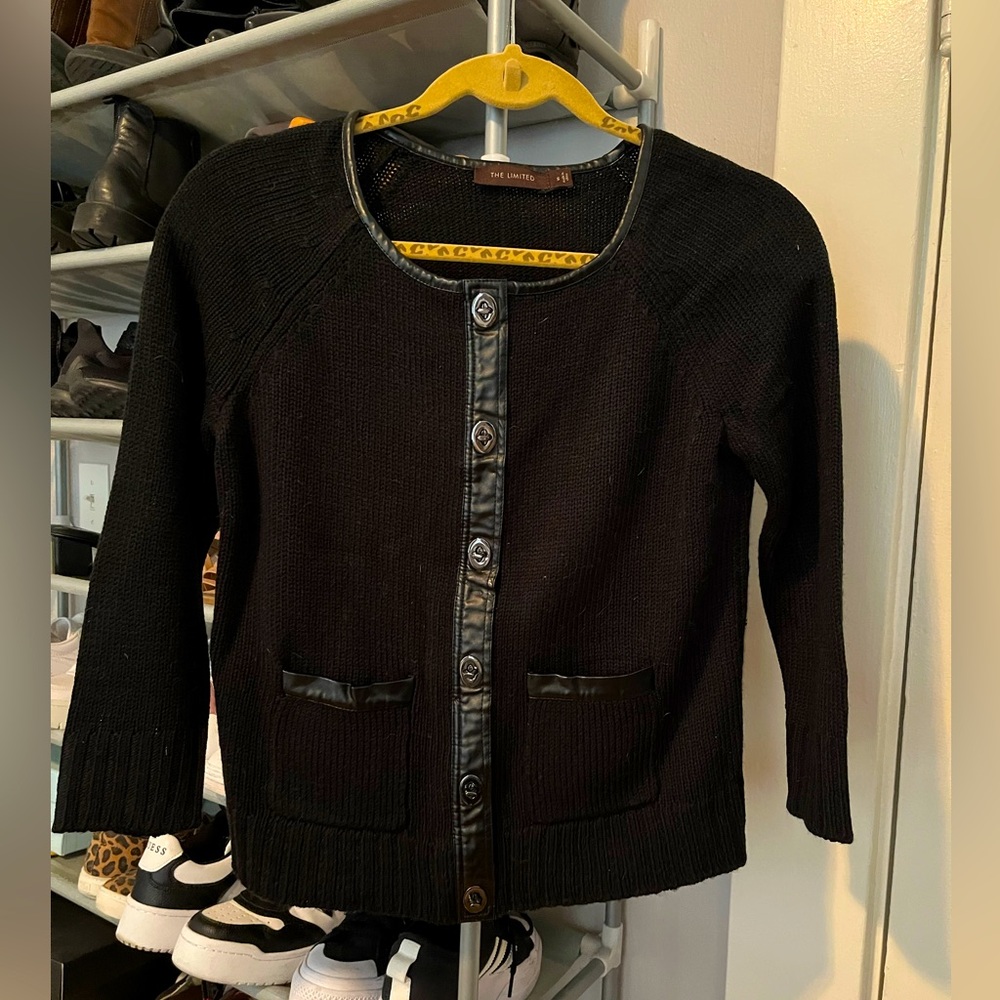 Sweater jacket with leather detail